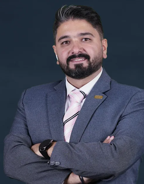 پروتزیست محمدامین قربانیان